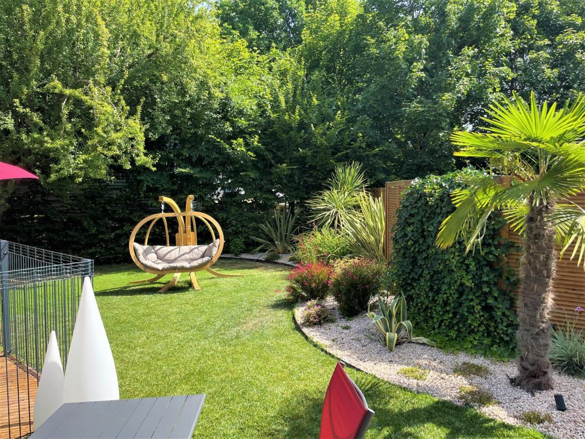 Hotel Restaurant Du Parc Saumur Logis Elegance Exterior foto